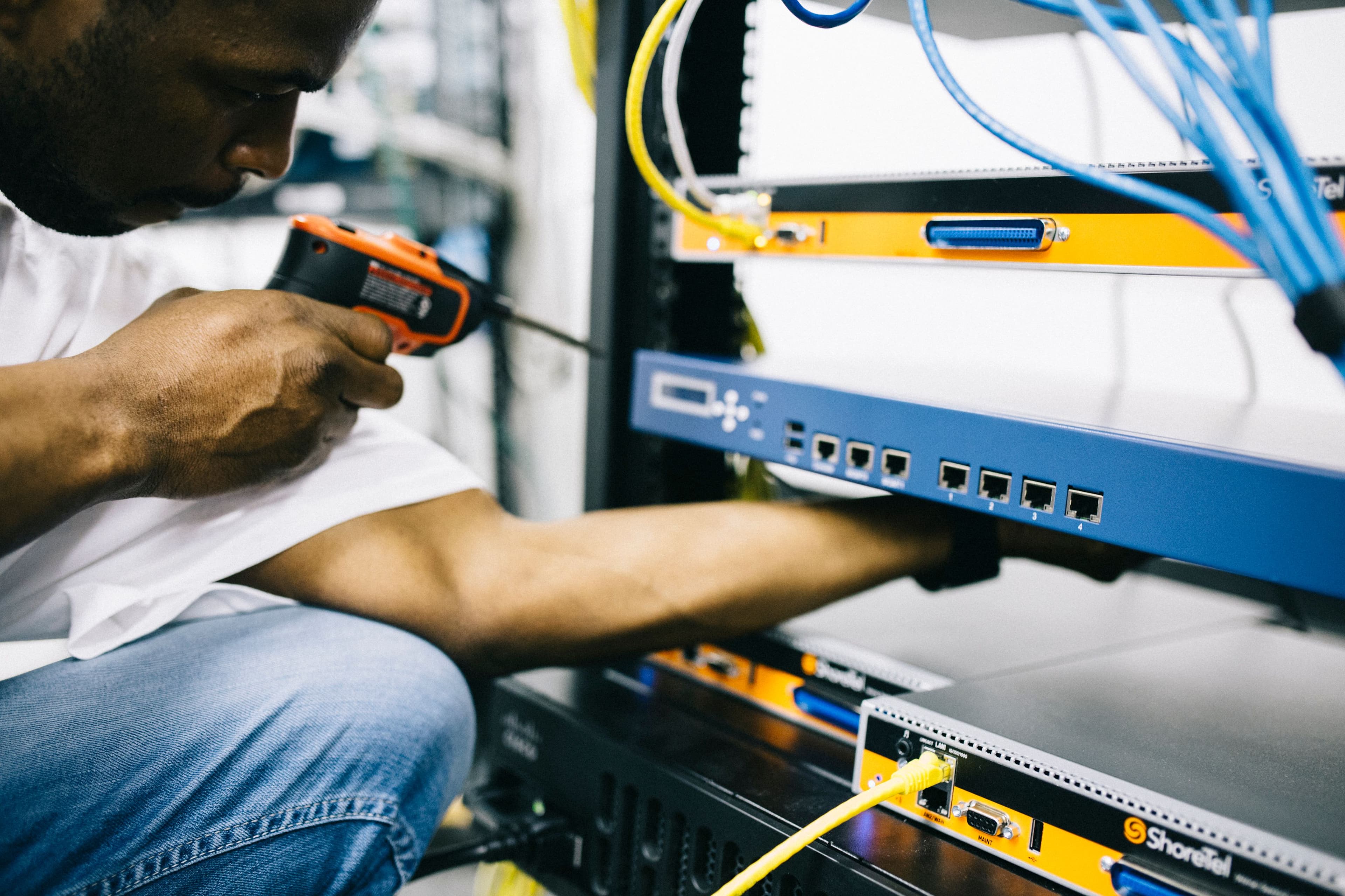 Systèmes d'énergie télécom — Orange, Expresso, BSIC