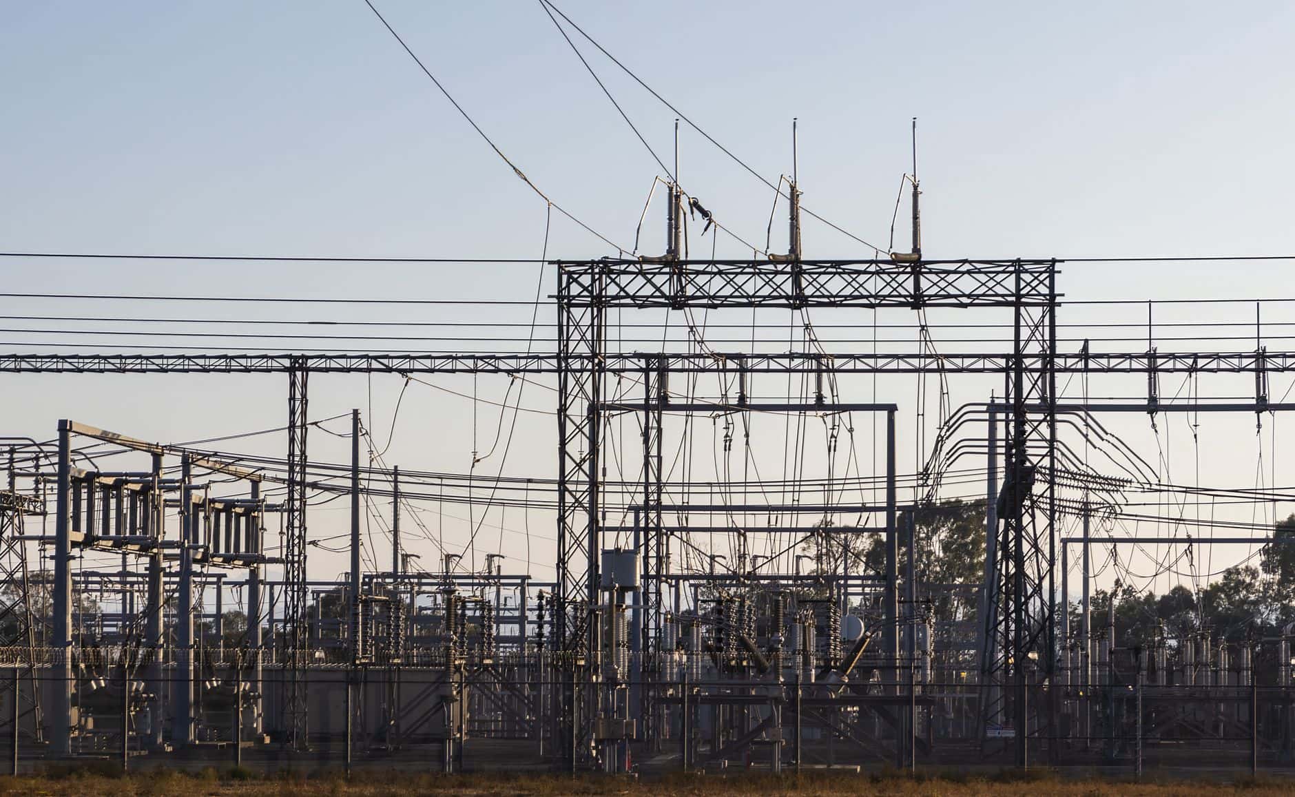 Poste électrique HT/BT d'un site industriel sécurisé par ENERCOS